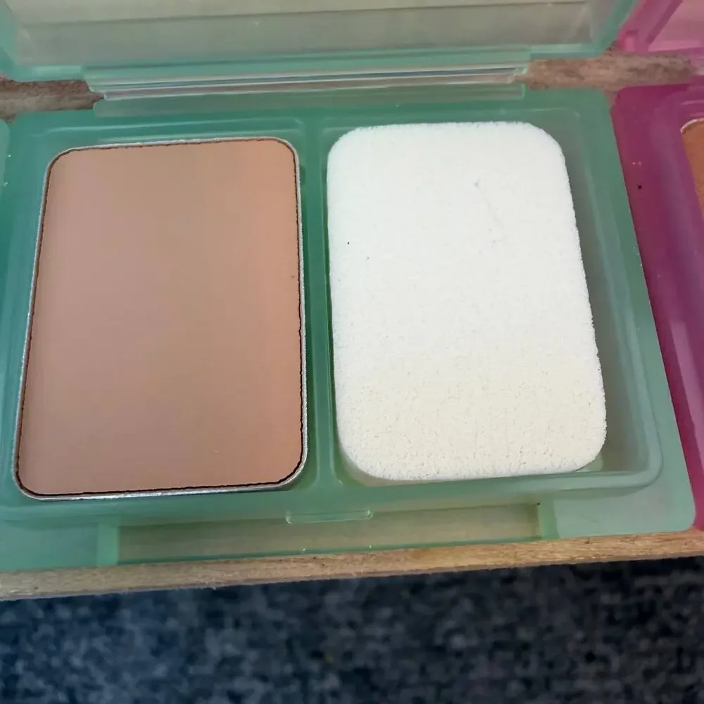 Vintage Clinique Set 2g 2.5g 5.6g Blush Foundation SPF15 x3 Discontinued TRAVEL